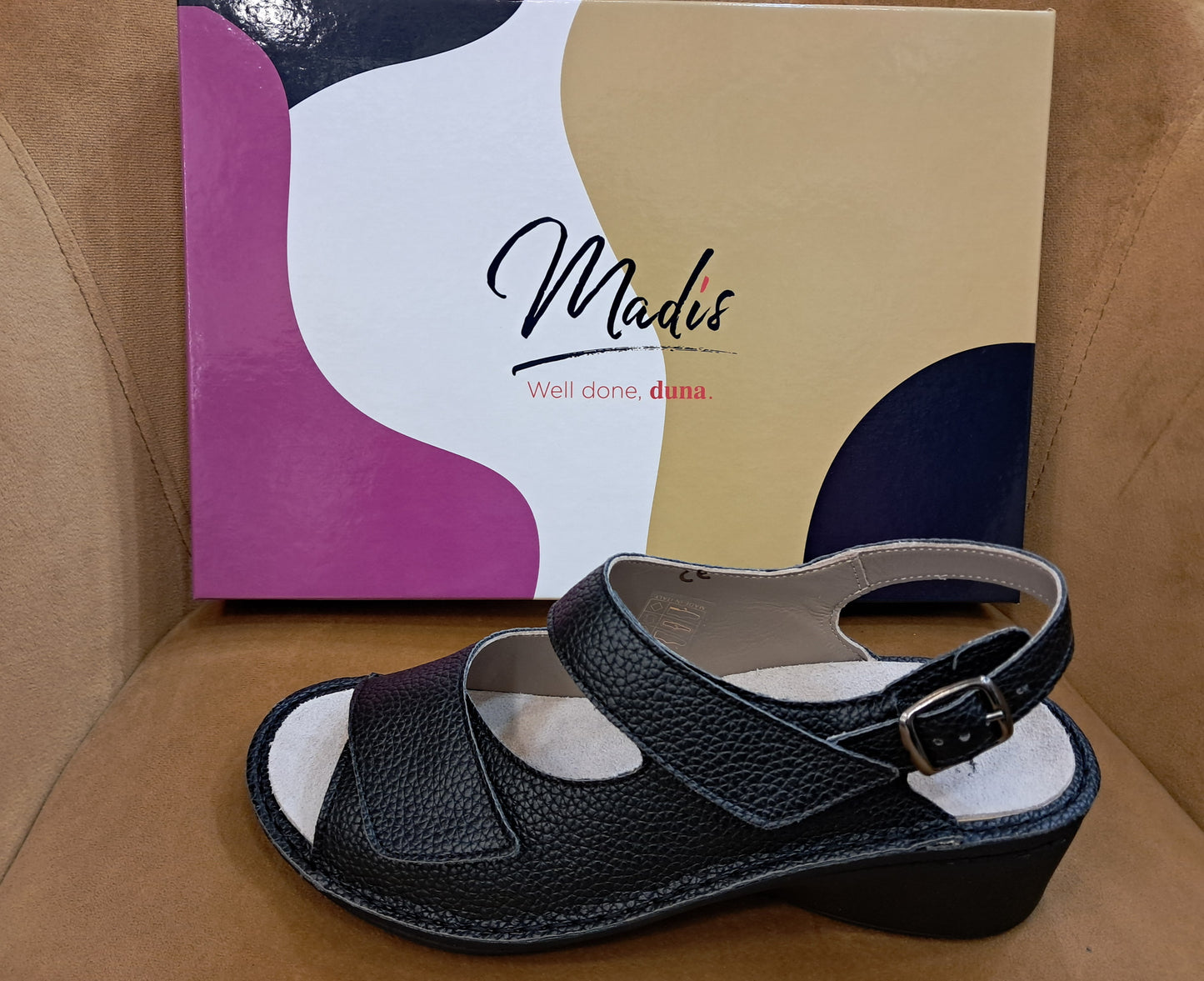 FISIODUNA: SANDALO DONNA IN VERA PELLE AGR 625 DX 003 COLORE NERO