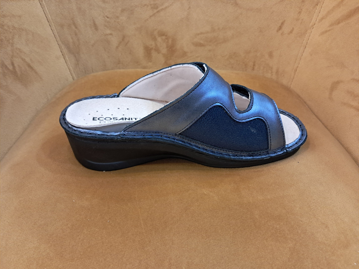 ECOSANIT: CIABATTA DONNA ORTOPEDICA IN PELLE OLIVIA QUEEN COLORE BLU