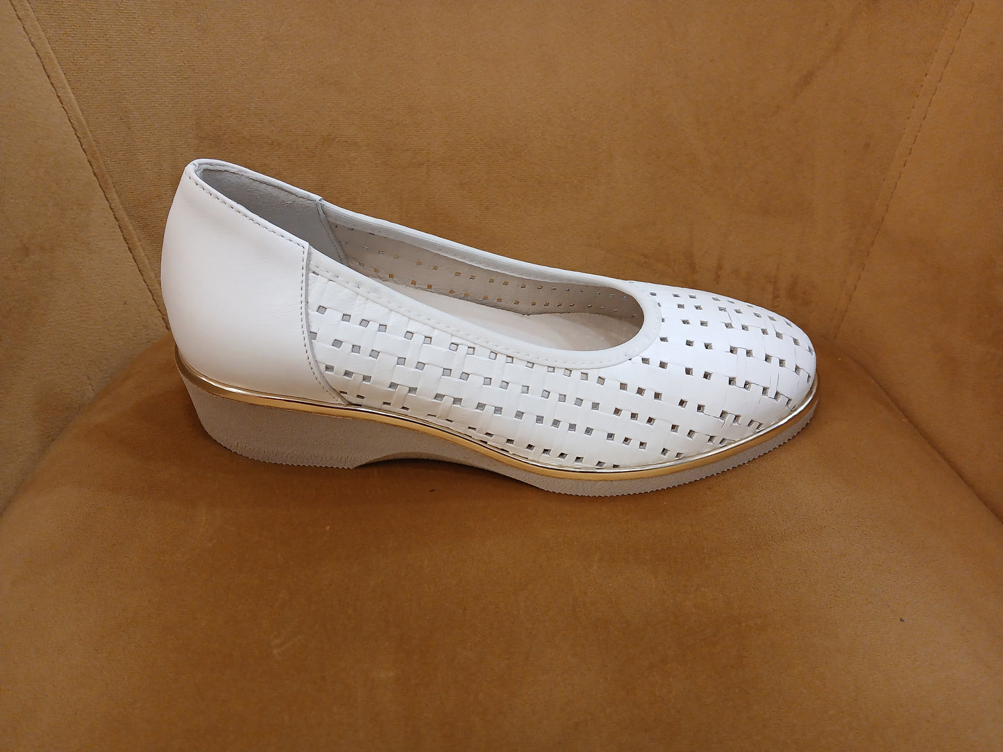 MARAL: DECOLLETE' DONNA IN PELLE (NAPPA) CV 300M COLORE BIANCO