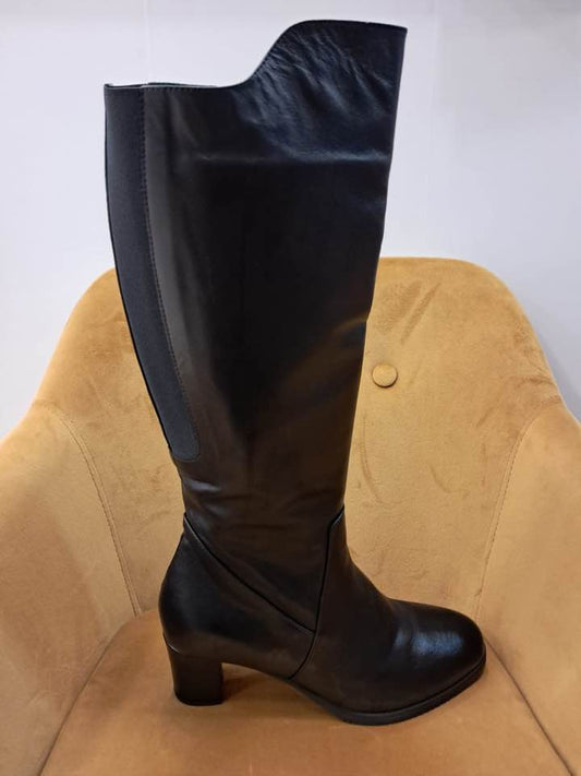 MARAL: STIVALE ALTO NERO ELASTICIZZATO