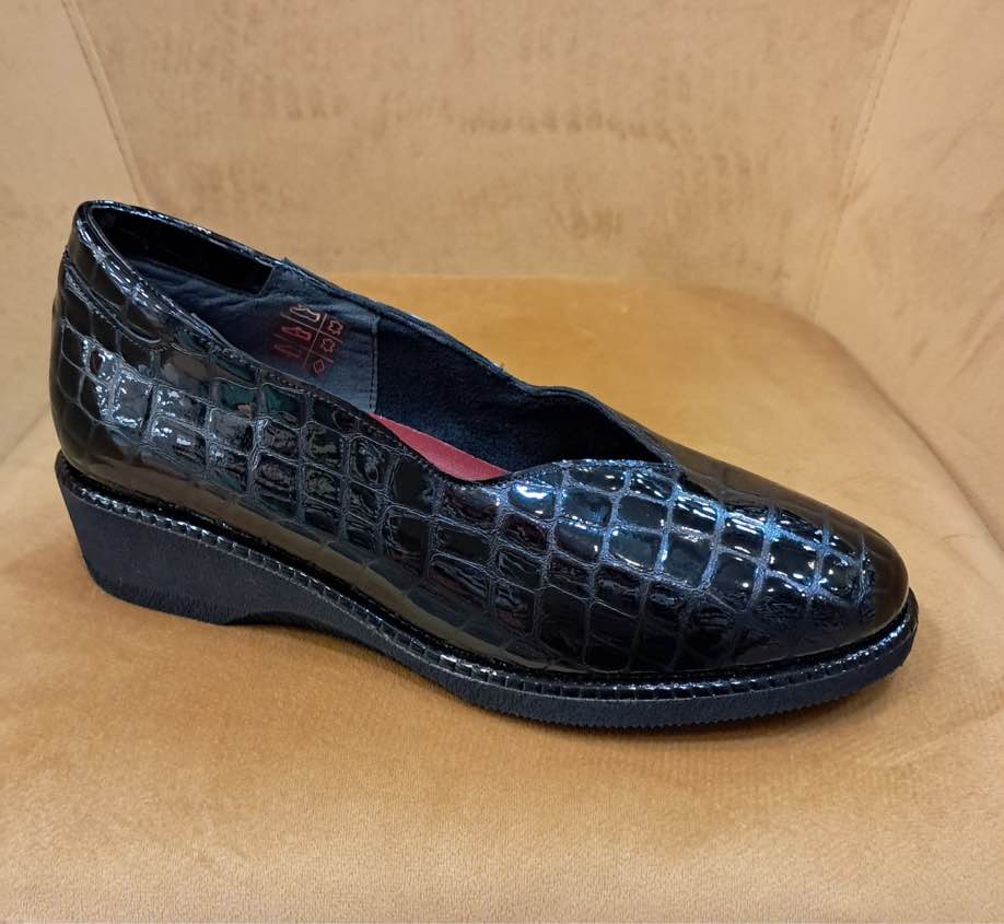 MARAL:MOCASSINO IN PELLE NERO