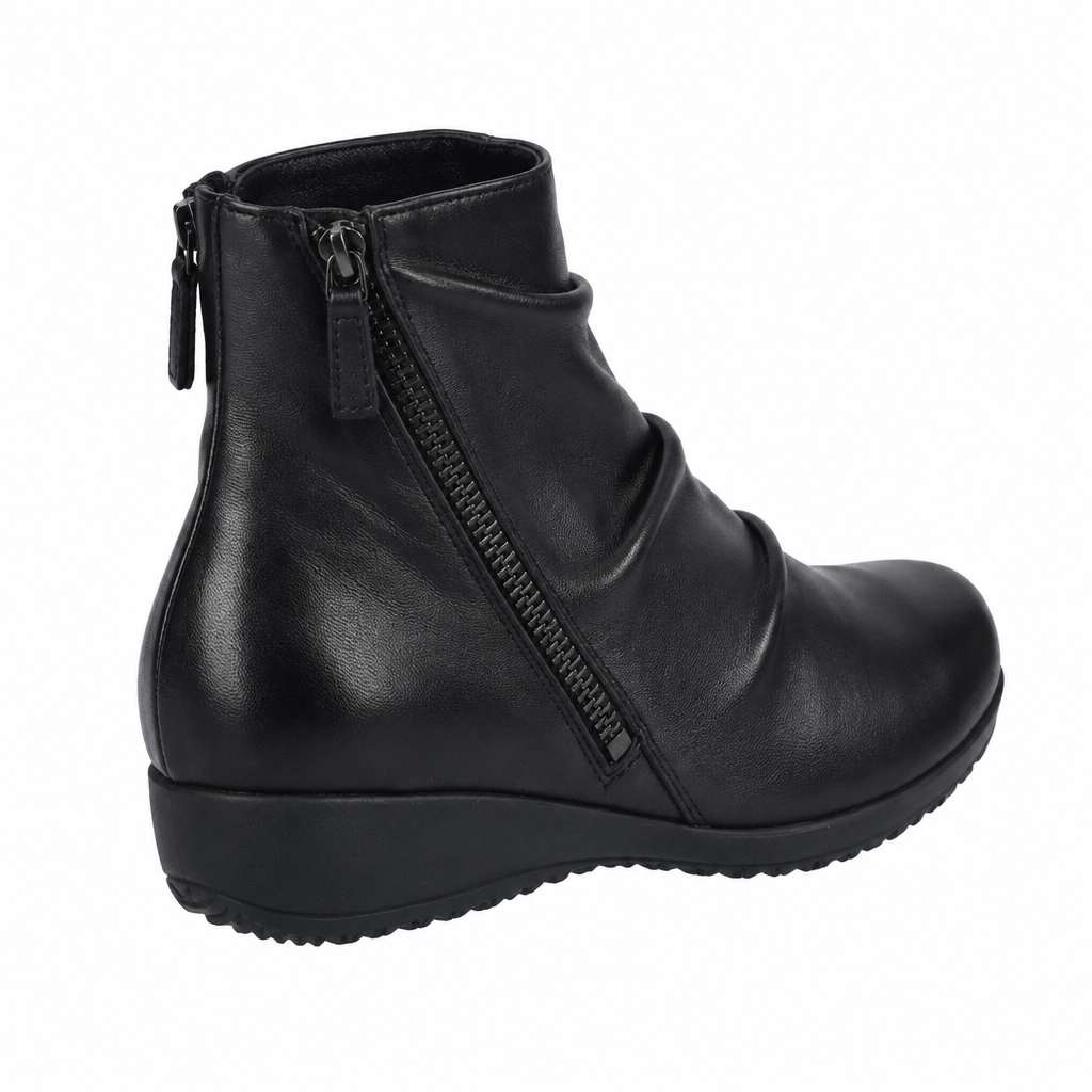 Stivaletto Josef Seibel Naly 61 nero visto da dietro e di lato