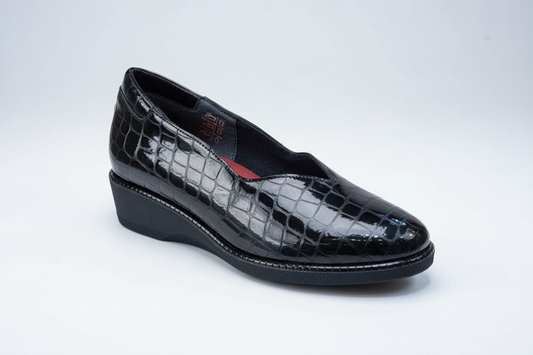 Mocassino pelle croco nera - sfondo neutro