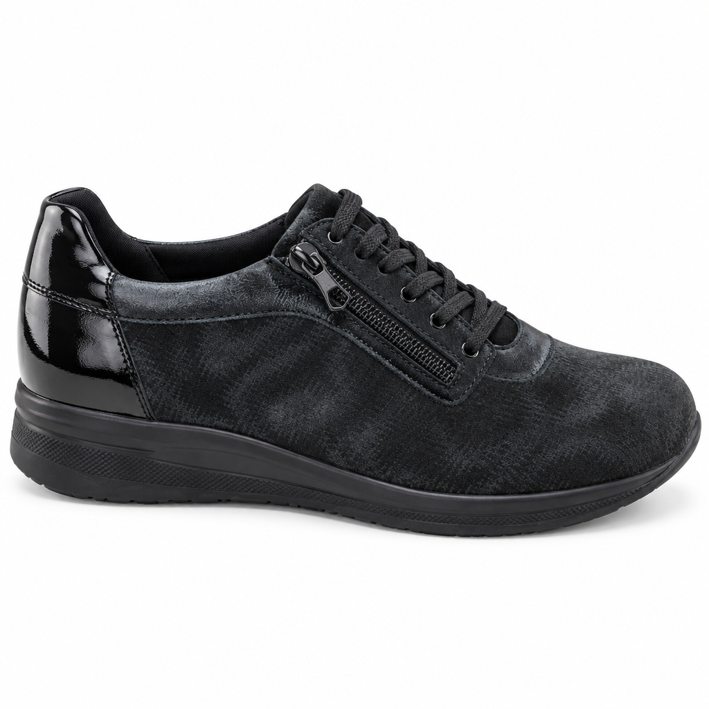 Scarpa nera lato interno con cerniera